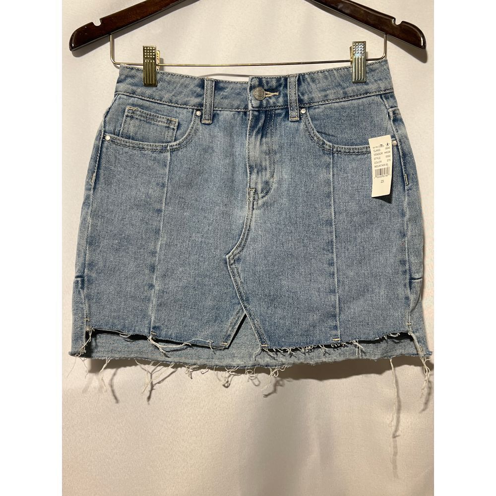 PacSun Mountain Blue Raw Hem Denim Mini Skirt Size 23 Distressed Summer Fashion‎